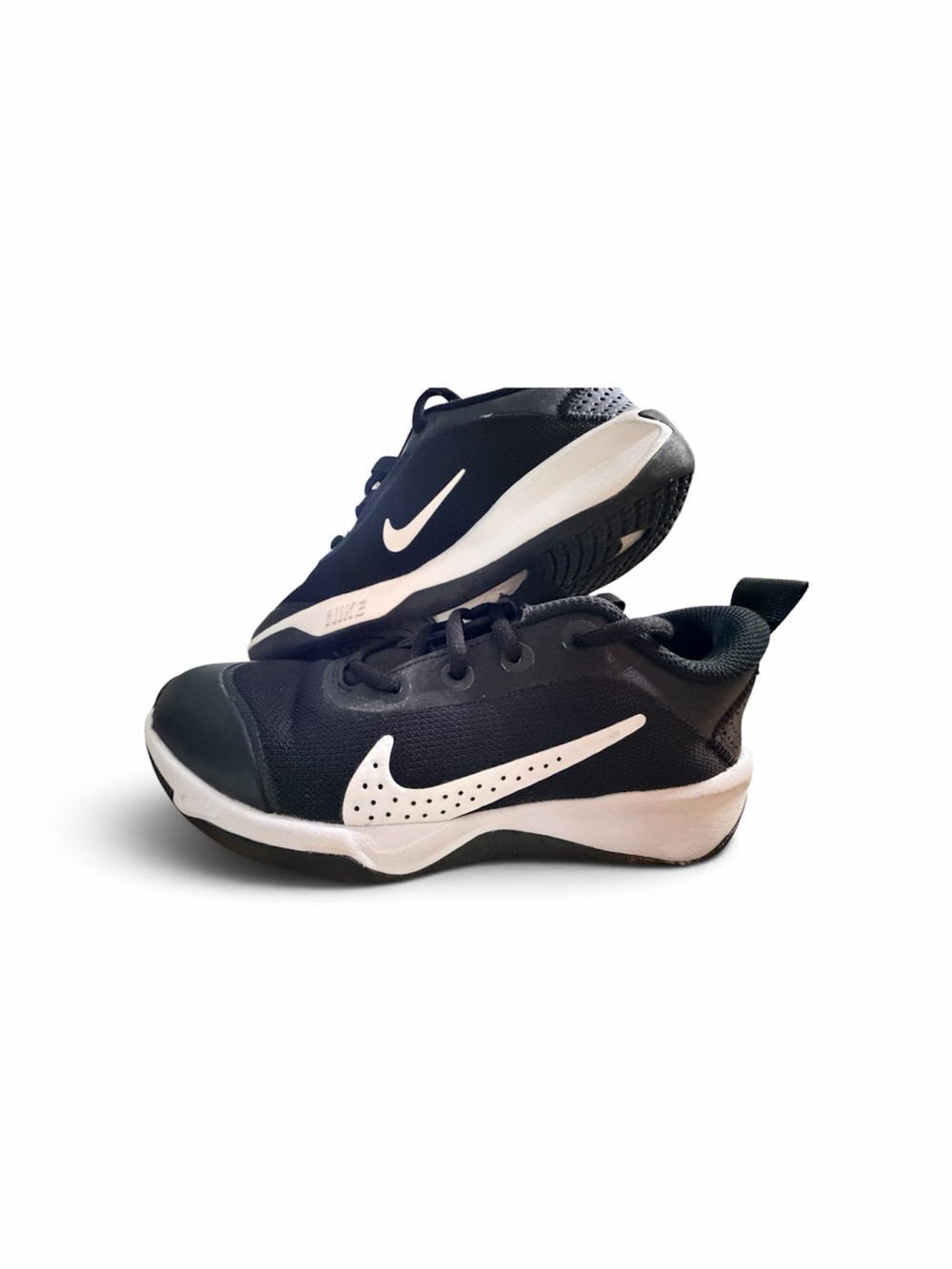 Nike Omni Big Kids’ Multi Court Shoes